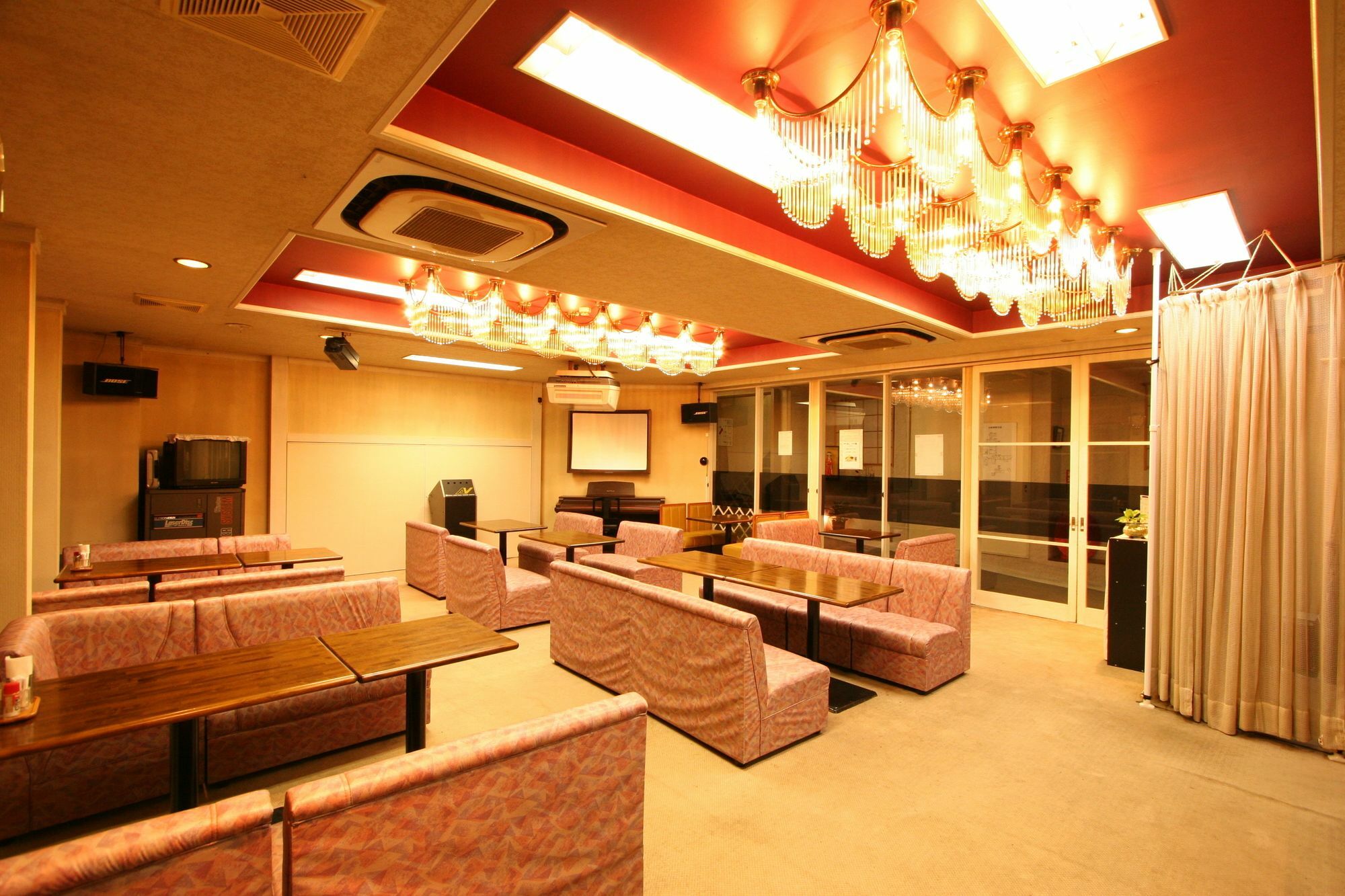 Shosenkaku Hotel Nagano Buitenkant foto